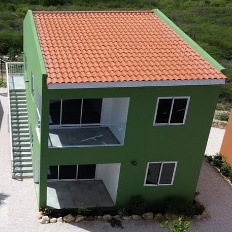 Aerial close-up of Residencia Kadushi