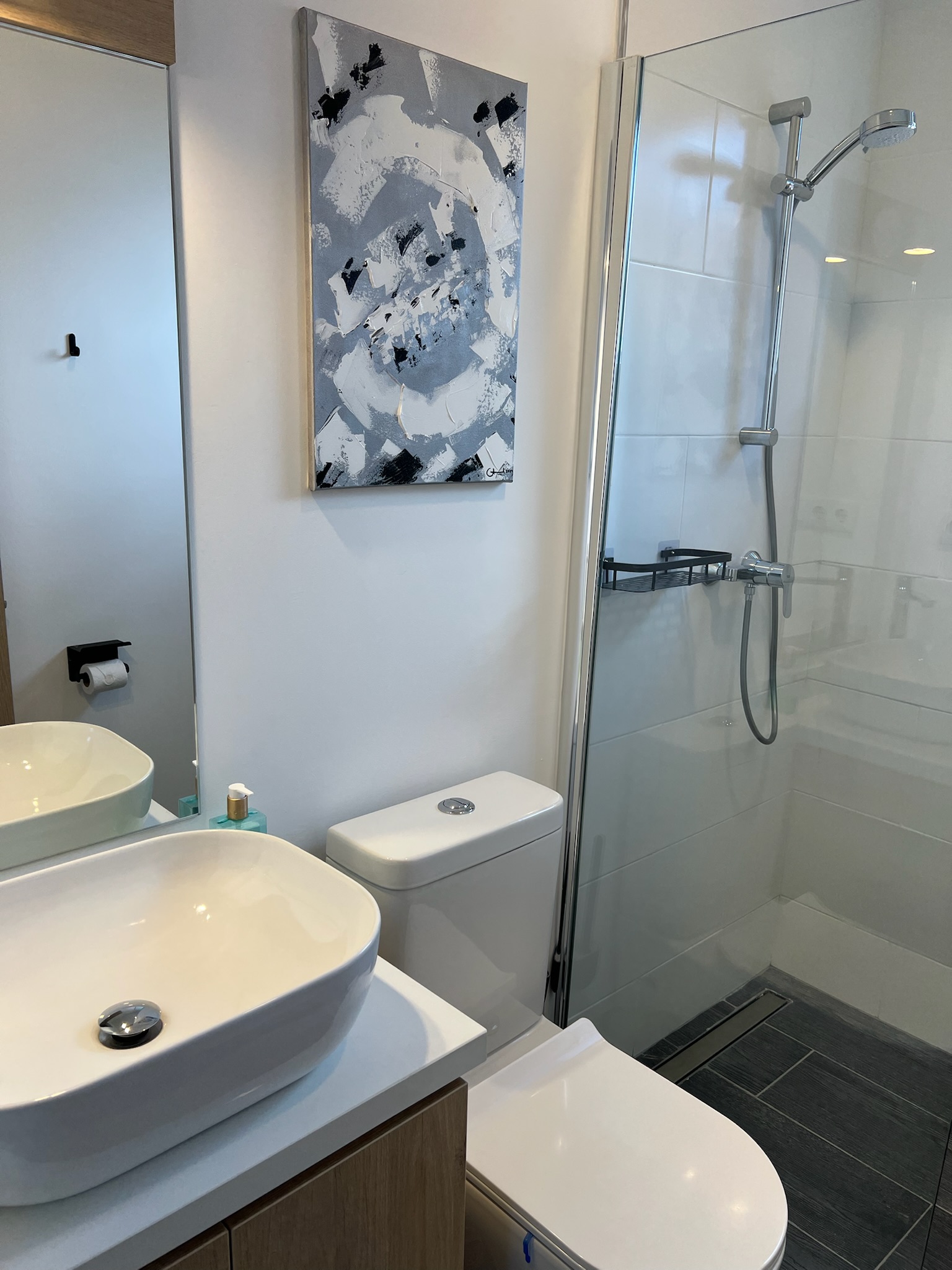 Bathroom at Residencia Kadushi