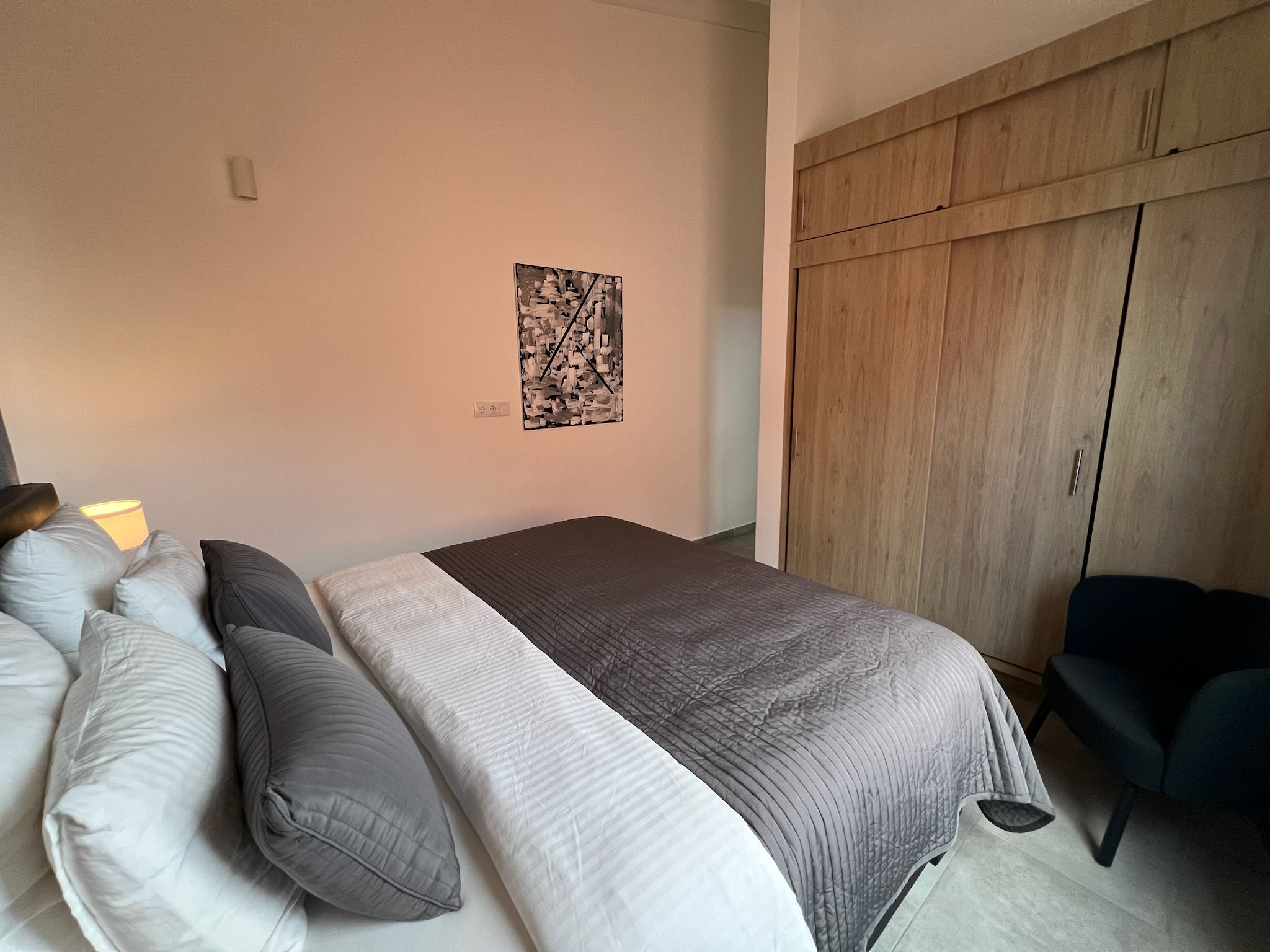 Master bedroom at Residencia Kadushi